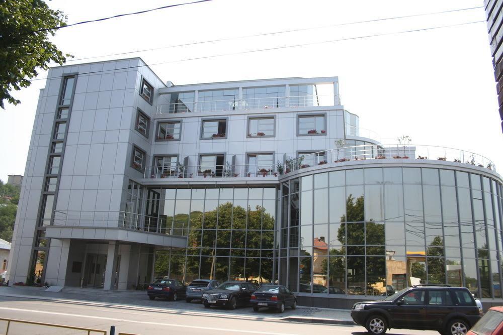 Hotel Zytto By Razvan Rat Slatina Kültér fotó